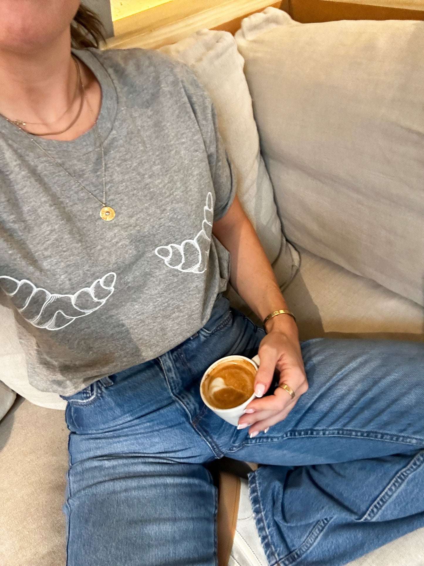 Croissant T Grey